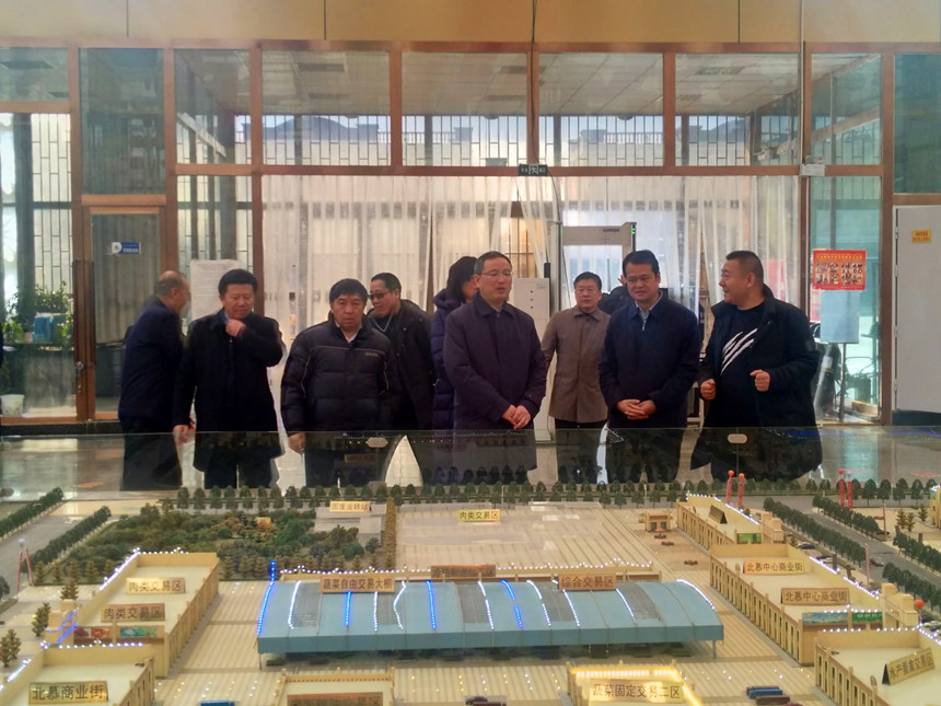 1546856382135455.jpg 图为,自治区常务副主席调研北慕_副本.jpg