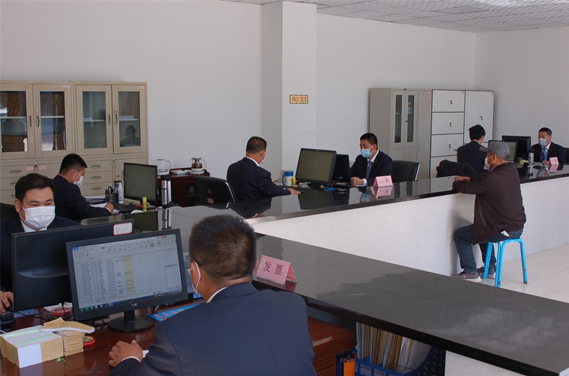 1588151517715053.jpg 图为:运输公司启用业务办公大厅_副本.jpg