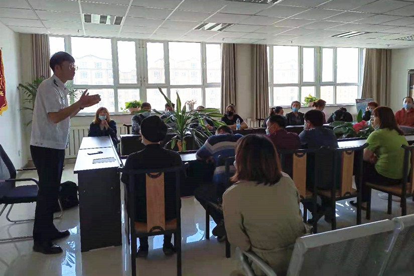 1619713232503275.jpg 图为:乌苏北园春市场消防安全知识培训_副本.jpg