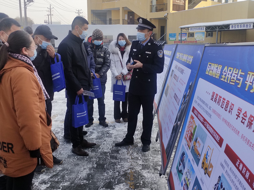 1641372439343817.jpg 图片2(苏新莲)_副本.jpg